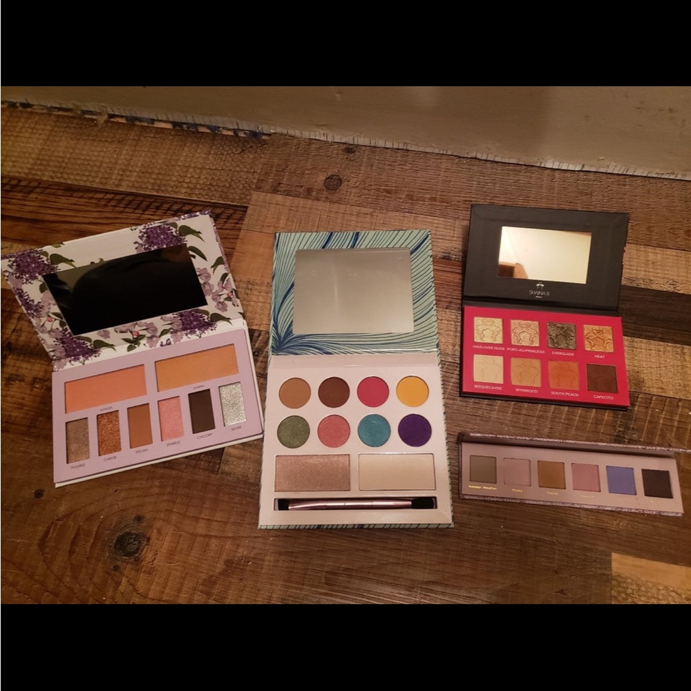 Eyeshadows - Picture 2 of 2